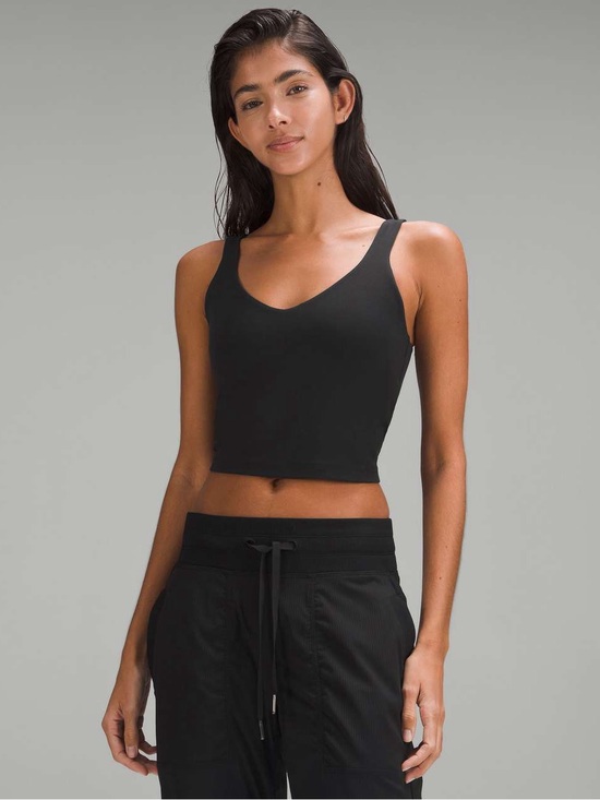 Tops - V-Neck Cropped Seamless Crop Tank Top - Black